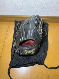 Under Armour 硬式グローブ ブラック