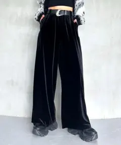 【PAGEBOY】ページボーイ　サイドタックルーズベロアパンツ　黒　新品未使用