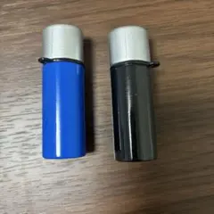 小さい水筒です。飾る用に