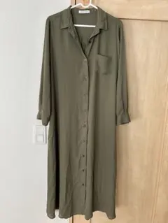ローリーズファーム　シャツワンピース　カーキ