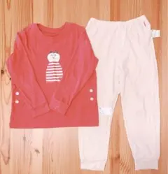 ユニクロ☆リサラーソン イラスト付きパジャマ 110☆