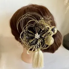 水引 髪飾り 黒 和玉 タッセル かすみ草 和装 成人式 卒業式 振袖 袴