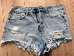 ダメージデニムショートパンツライトブルー