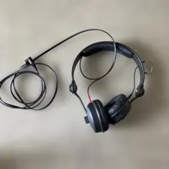 Item thumbnail for item 71687be5-77b1-47eb-87b2-527780f35b71