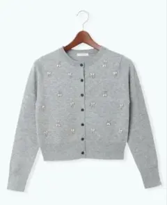 テチチ　ビジューニットコンパクトカーディガン