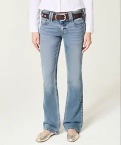 美品　Hollister ミディアムウォッシュ ブーツカットジーンズ 26