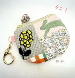 twinsとrunrunrunの小さなミニポーチ☆ミナペルホネン