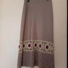 Item thumbnail for item f5bab3ad-8f7d-4c8f-a856-cb02df818c94