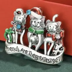 クリスマスブローチ　キャット　ネコ　ネコサンタ　ネコブローチ　ねこサンタ