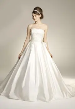 美品　ウェディングドレス 結婚式 グローブ・ベール・アクセサリーセット価格