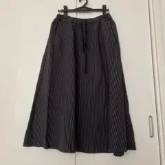 スタジオクリップ　黒系　リネン100 ロングフレアスカート
