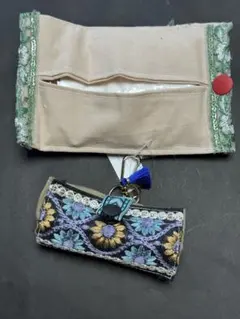 蝶と薔薇の刺繍入りポケットティッシュケース 2点セット - メルカリ