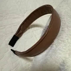 ブラウン　フェイクレザー　カチューシャ