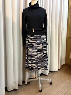 日本製 ベロア幾何学プリーツスカート M 膝丈