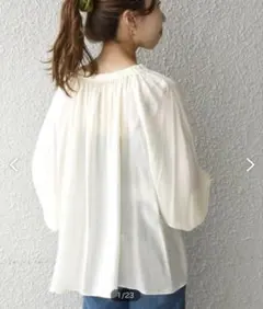 SHIPS any:〈ウォッシャブル〉ラウンド ギャザー ブラウス