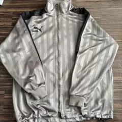 プーマ トラックジャケット、ジャージ 濃いグレー