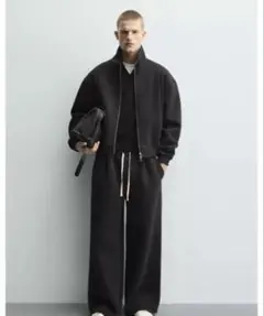 ZARA テクニカルプリーツジョガーパンツ　スウェットパンツ