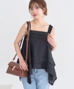 ブラック ビスチェ