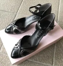 ダイアナ　黒パンプス　21cm