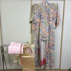 小紋 ピンク系着物 蝶 花柄 袷 名古屋帯、長襦袢、帯締セット - メルカリ