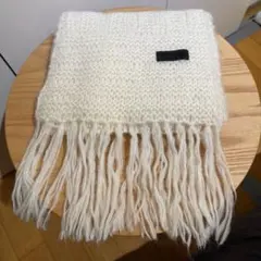 ⭐︎美品⭐︎マフラー　コムサメン　白