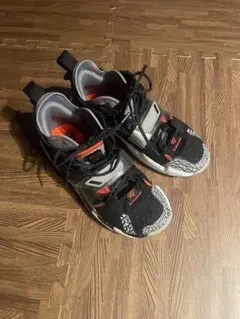 NIKE James Gang シューズ US 9.5 ブラック/マルチカラー - メルカリ