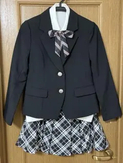 女の子　150 卒服　フォーマルスーツ　150