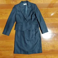 紺色ラメ入りスカートスーツ