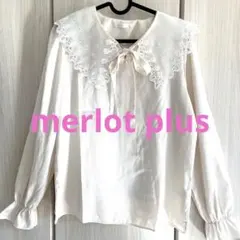 merlot plus 花柄刺繍襟　リボン　ブラウスのサムネイル