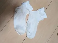 ホワイト フリル付き キッズ靴下 22-24cm