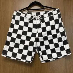 【美品】スタンダードカリフォルニア チェッカーショートパンツ 白黒のサムネイル
