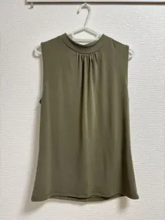【美品】BANANA REPUBLIC (XS)ノースリーブトップス オリーブ