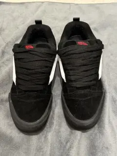 Item thumbnail for item b301c2af-b9c8-4a2d-a8e9-ef66fb1fcdf1