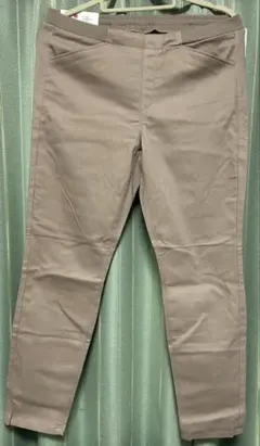 新品未使用　ユニクロ　ヒートテックレギンスパンツ　XL　ベージュ