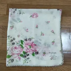 値下げ　Hug O War 花柄ガーゼハンカチのサムネイル
