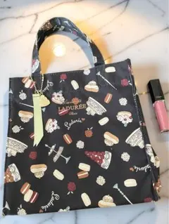 Ladurée ⭐︎トートバッグ
