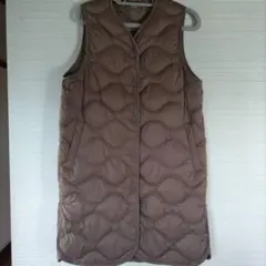 ユニクロ ウルトラライトダウン ロングベスト