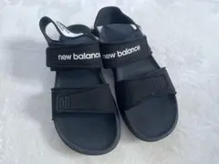 【週末限定値下中】 new balance ブラック サンダル
