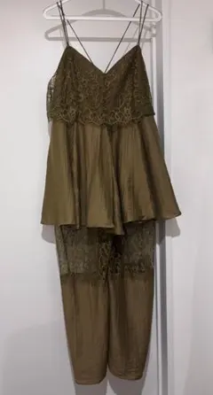 AMERI MEDI WIDE LACE CAMI ROMPERSのサムネイル