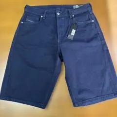 【タイムセール】DIESEL メンズ　ハーフパンツのサムネイル