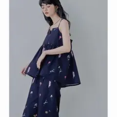 ★新品★エトル 同型 花柄プリント ビスチェ＆パンツ セット ネイビー