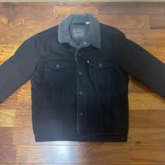 ほぼ未使用Levi’sジャケット　メンズ　サイズS