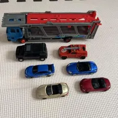 トミカ cars 5台 トラック 1台 おまけ1台 ⚮̈ ⚮̈