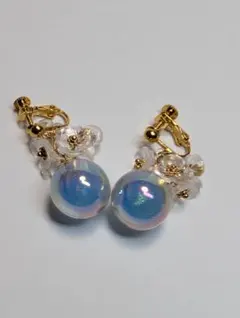 水色シャボン玉オーロラカラー イヤリング☆ハンドメイド☆シンデレラカラー