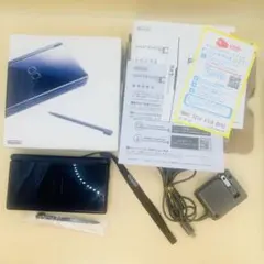 ち*ー様 【美品】Nintendo DS Lite エナメルネイビー 本体 箱に