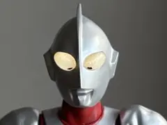 真骨彫製法　ウルトラマン 交換用カスタムヘットパーツBタイプ　発光ギミック付属