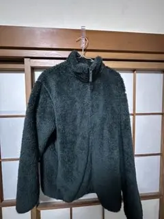 ダークグリーン フリースジャケット