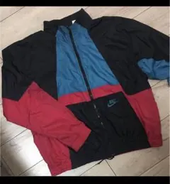 NIKE ナイロンジャケット