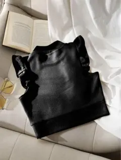 SHEIN Unity モックネック　フリル　トップス　クロップド　ブラック