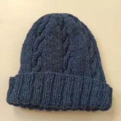 ダークブルー ケーブル編み ニット帽